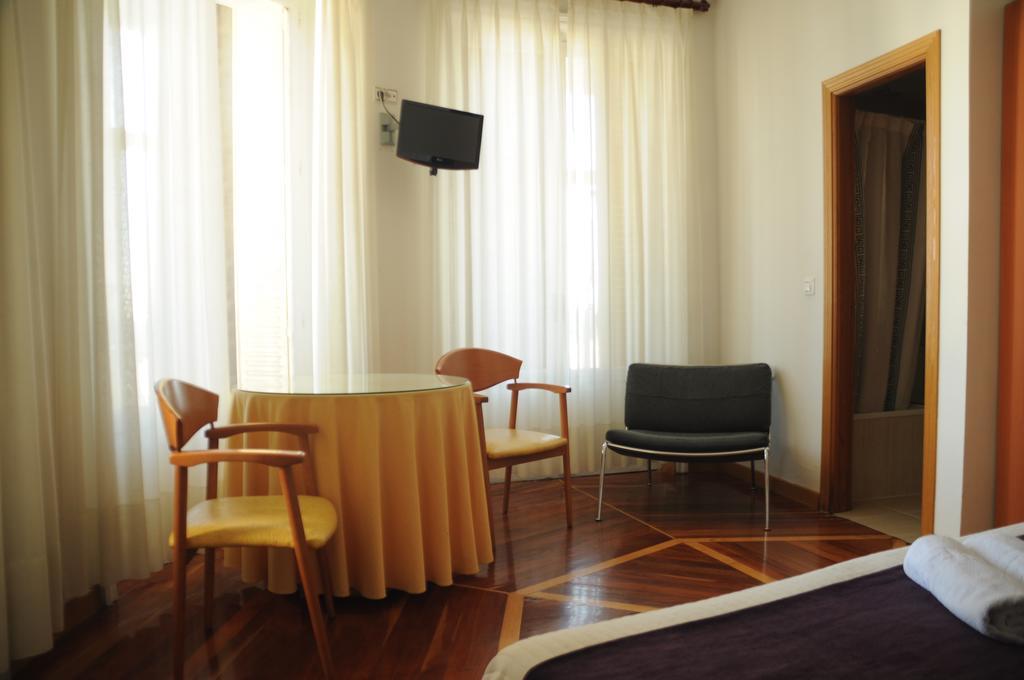 Hostal Jerez Madrid Eksteriør billede